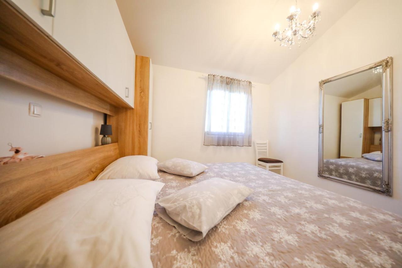 Holiday Home Ana Poljana  Exterior photo