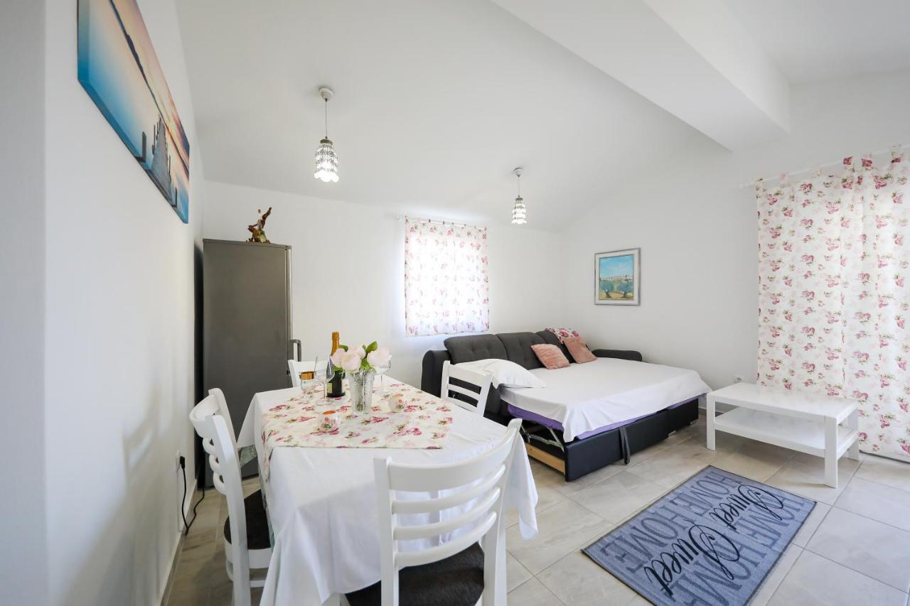 Holiday Home Ana Poljana  Exterior photo