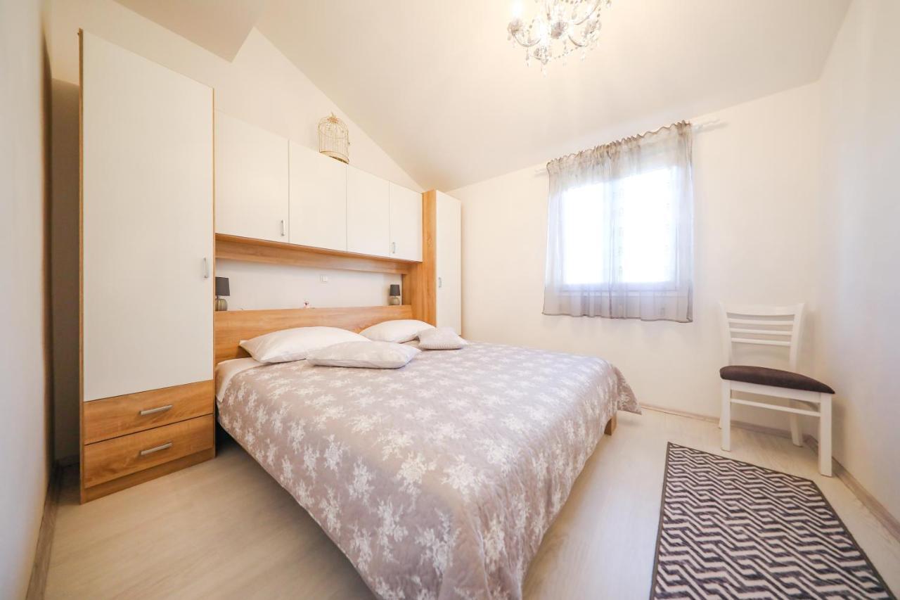 Holiday Home Ana Poljana  Exterior photo